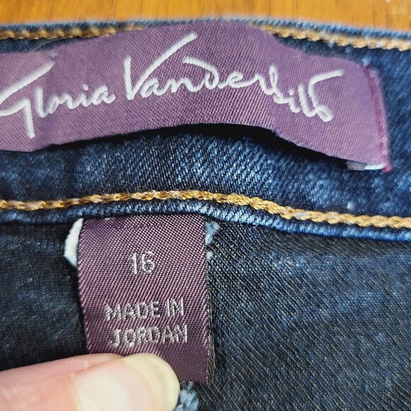 Gloria Vanderbilt ~ Size 16 ~ “Amanda” Style ~ Excellent Condition - Picture 5 of 5